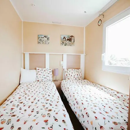 Sunny Tiny House With Sea View Holiday home